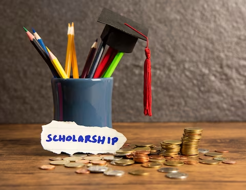 How to Navigate Scholarships, Stipend and Taxes: A Grad’s Guide to Tax Savvy